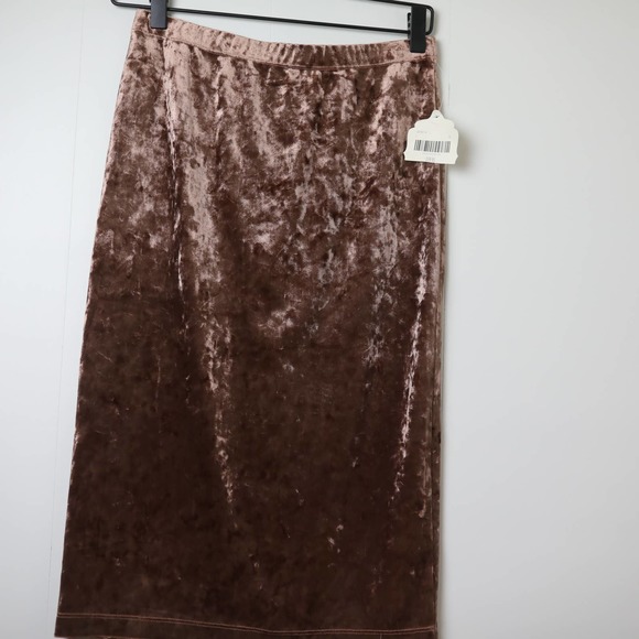 CLOSING SALE! 
Altar'd State SZ Small Velvet Skirt - Picture 4 of 7